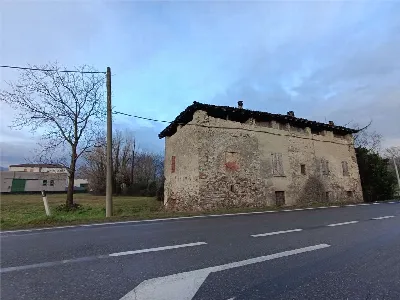 Rustico/Casale in vendita a Calolziocorte - foto 1