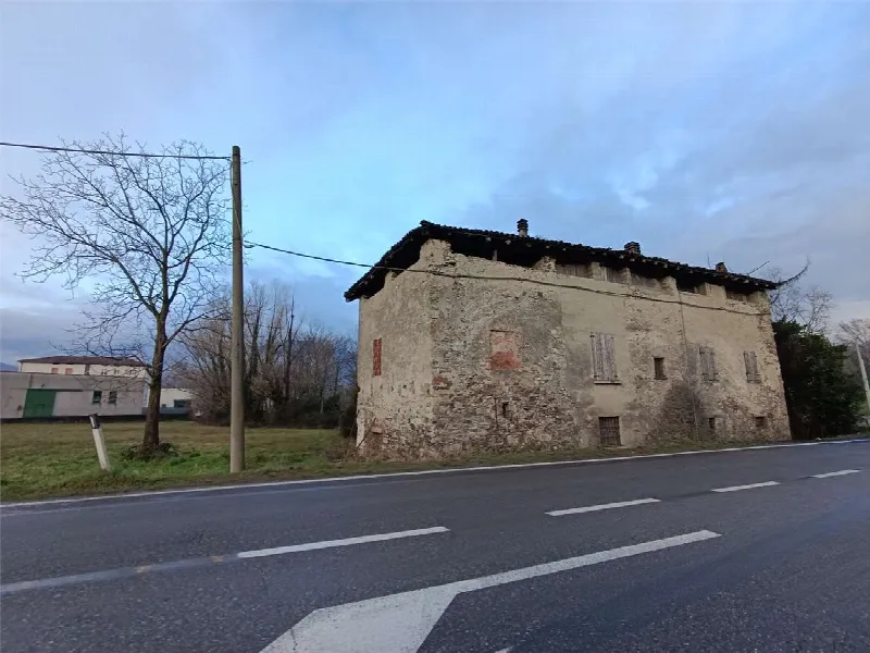 Rustico/Casale in vendita a Calolziocorte - foto 1