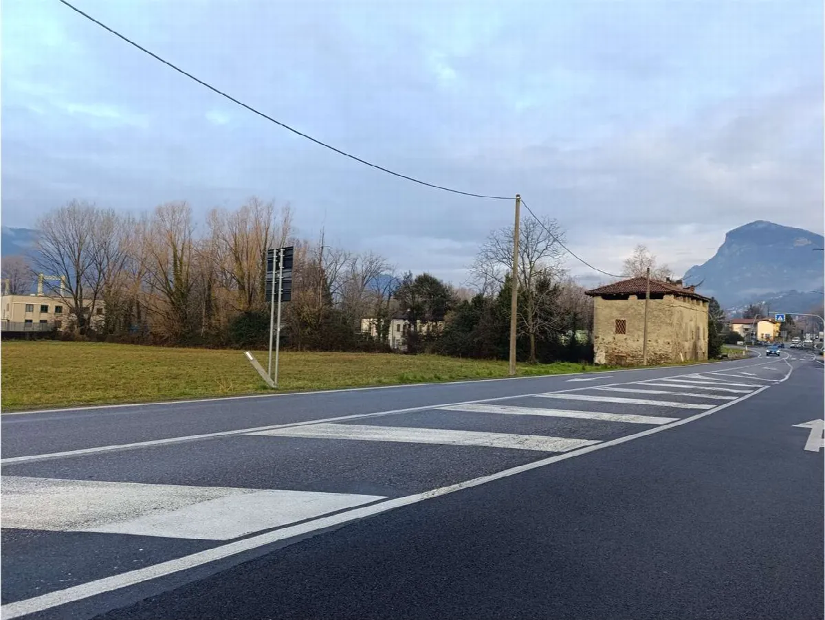 Rustico/Casale in vendita a Calolziocorte - foto 3