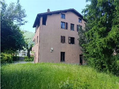 Casa Indipendente a Valmadrera