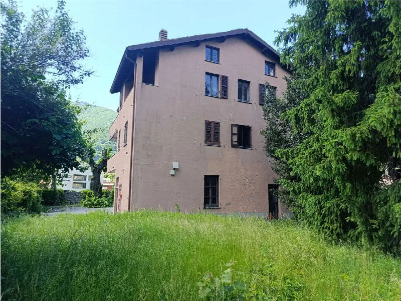 Casa Indipendente in vendita a Valmadrera - foto 1