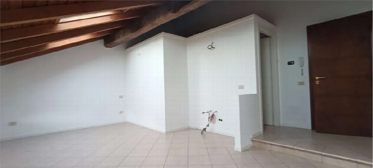 Appartamento in vendita a Dolzago - foto 2