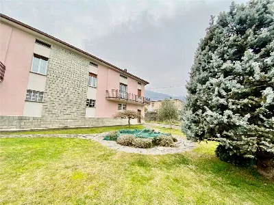 Villa a Olginate