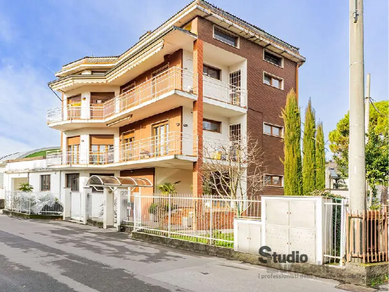 Appartamento in vendita a Oggiono - foto 2