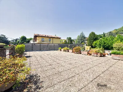 Casa Indipendente in vendita a Galbiate - foto 9