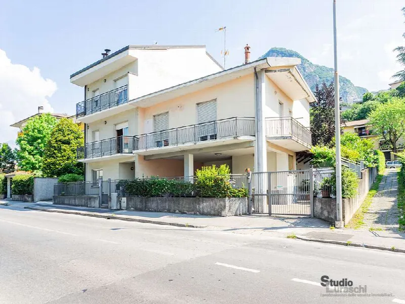 Casa Indipendente in vendita a Calolziocorte - foto 1