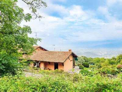 Villa a Colle Brianza
