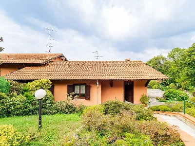 Villa in vendita a Colle Brianza - foto 4