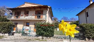 Casa Indipendente in vendita a Cortona - foto 1