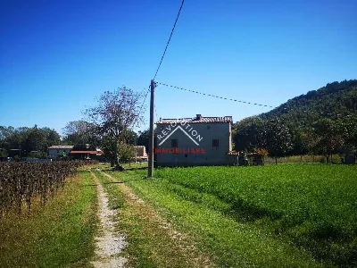 Rustico/Casale in vendita a Città di Caste... - foto 1