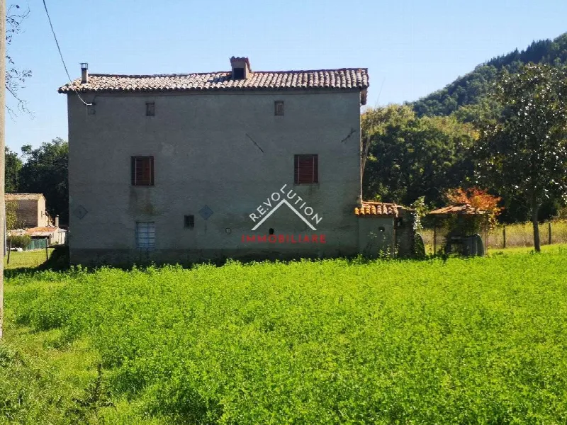 Rustico/Casale in vendita a Città di Castello - foto 2