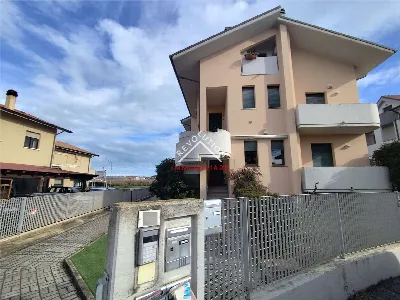 Appartamento in vendita a Fano - foto 1