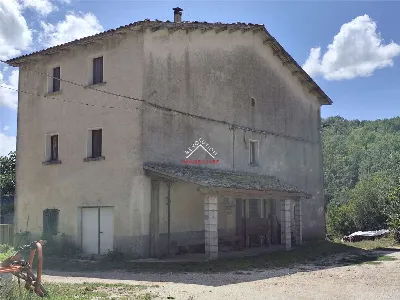 Rustico/Casale in vendita a Apecchio - foto 3