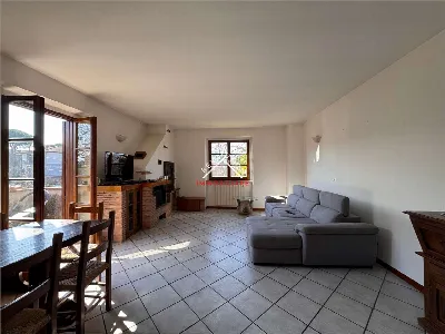 Appartamento in vendita a Città di Castell... - foto 1