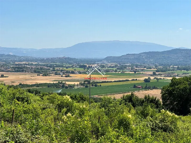 Casa Indipendente in vendita a Perugia, Semicentro, Stazione, Madonna Alta, Prepo - foto 1