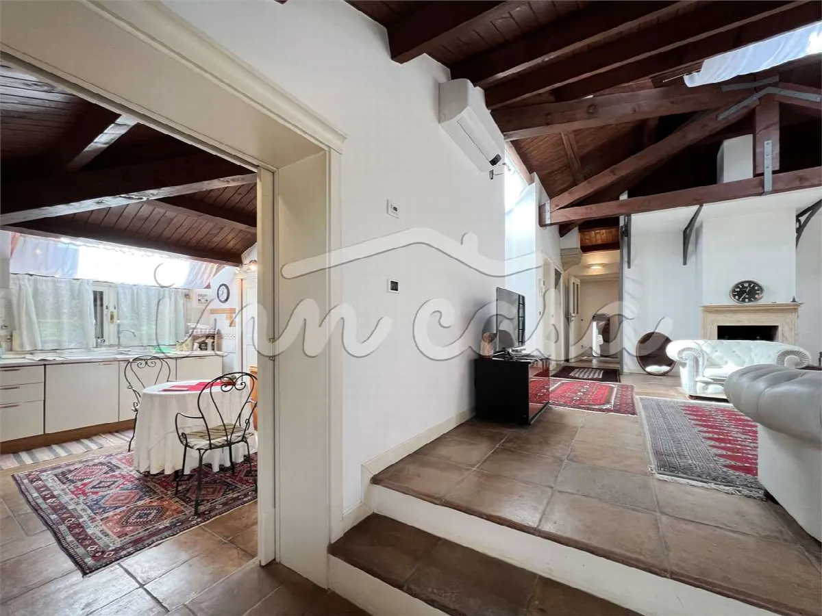 Appartamento in vendita a Rimini, Colle Di Covignano, Grotta Rossa, Sant'aquilina - foto 2