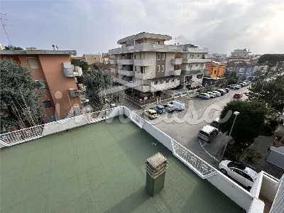 Palazzo/Stabile in vendita a Rimini - foto 4