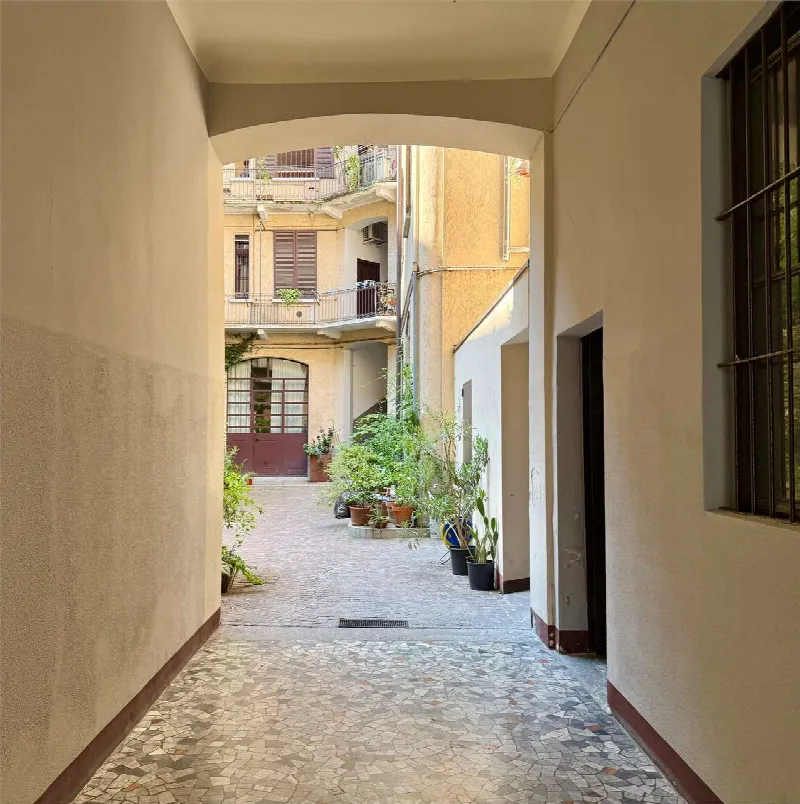 Loft/Open Space in vendita a Milano - foto 3