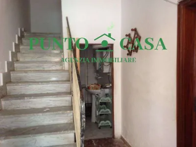 Casa Indipendente in vendita a Lamezia Ter... - foto 4