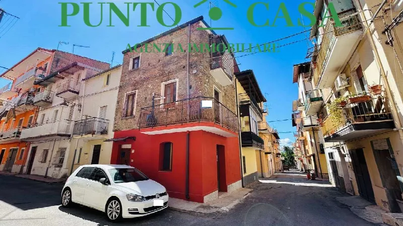 Casa Indipendente in vendita a Lamezia Terme - foto 1