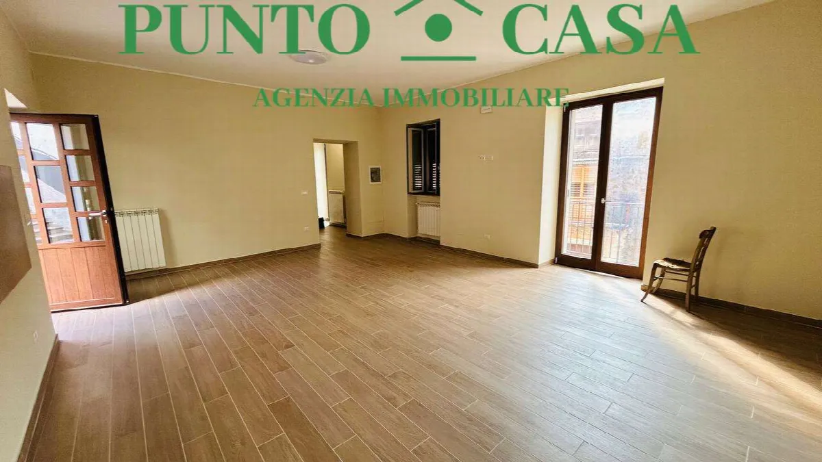 Casa Indipendente in vendita a Falerna - foto 2