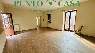 Casa Indipendente in vendita a Falerna - foto 2