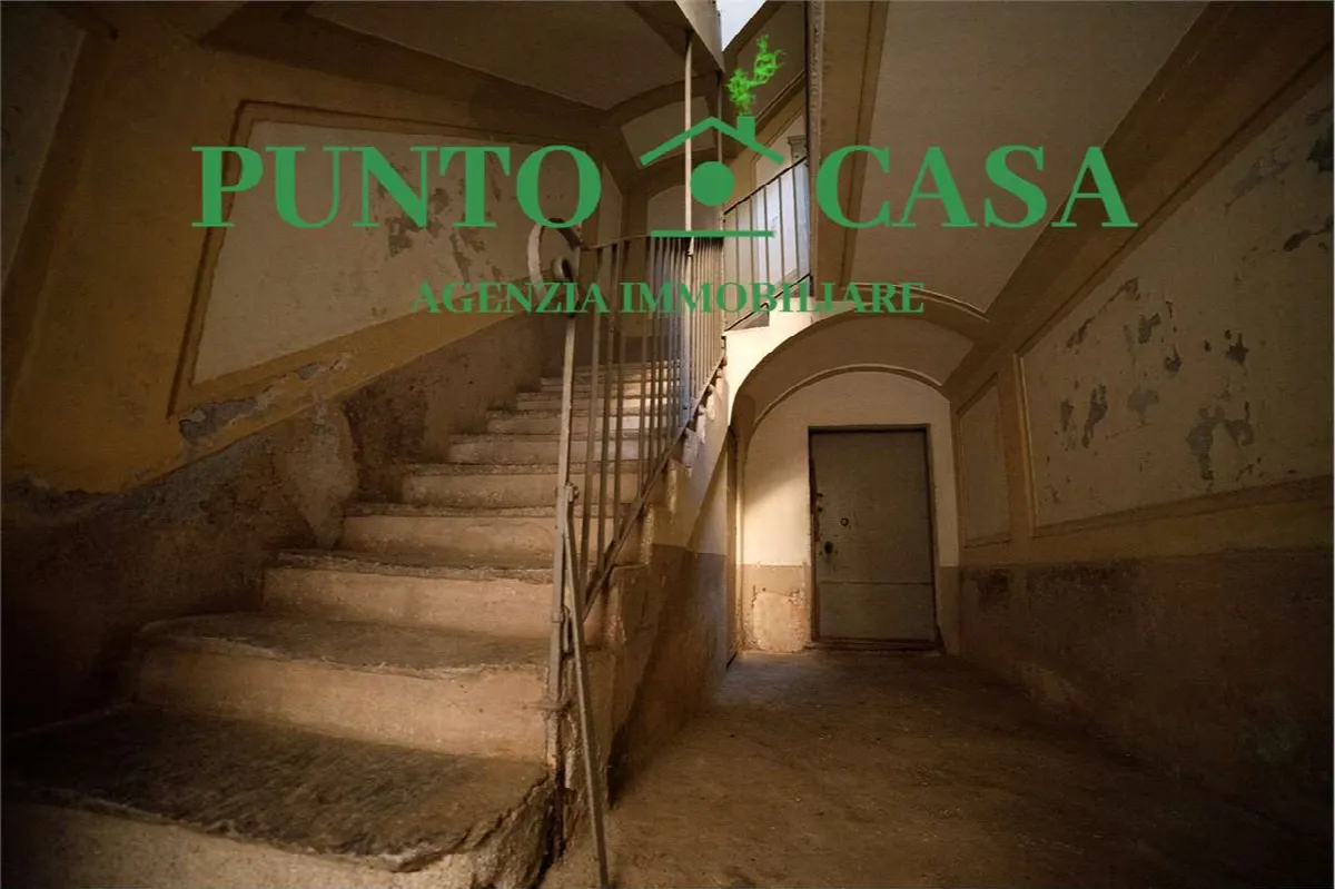 Palazzo/Stabile in vendita a Lamezia Terme - foto 4