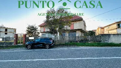 Palazzo/Stabile a San Pietro a Maida