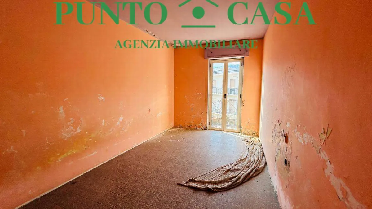 Palazzo/Stabile in vendita a Lamezia Terme - foto 3