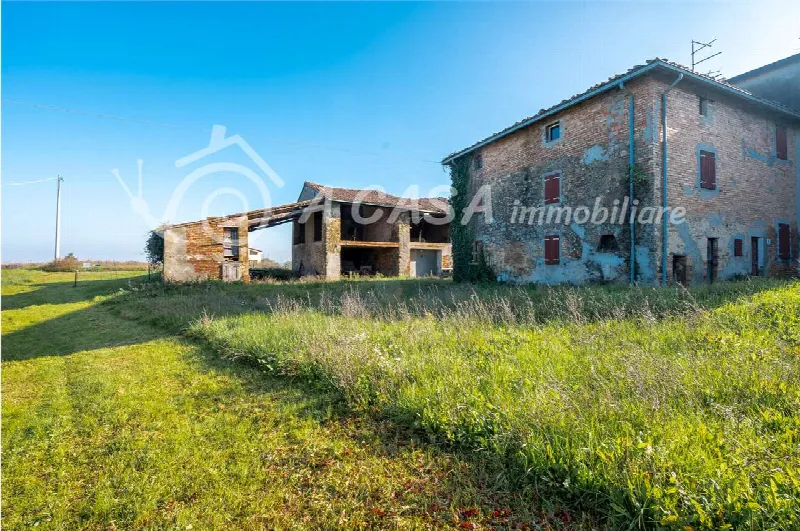 Villa in vendita a Medesano - foto 1