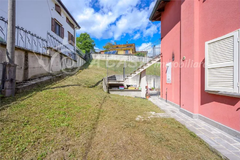 Villa in vendita a Borgo Val di Taro - foto 8