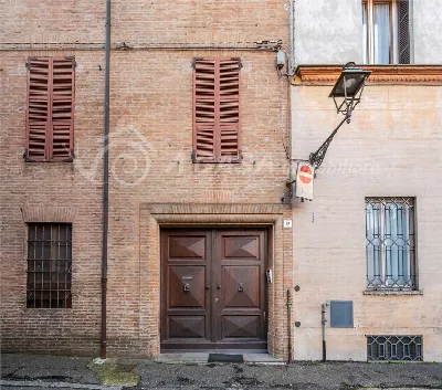 Villa in vendita a Soragna - foto 1