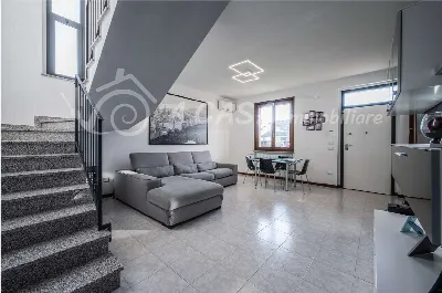 Villetta a schiera in vendita a Sissa - foto 6