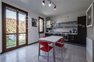 Villetta a schiera in vendita a Sissa - foto 7