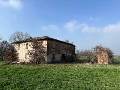 Rustico/Casale in vendita a Soragna - foto 2