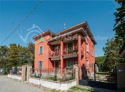 Villa in vendita a Noceto - foto 2