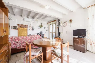 Casa Indipendente in vendita a Medesano - foto 9