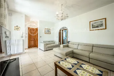 Villa in vendita a Varano de' Melegari - foto 10