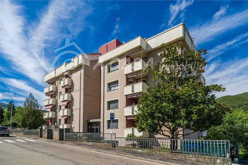 Appartamento in vendita a Calestano - foto 1