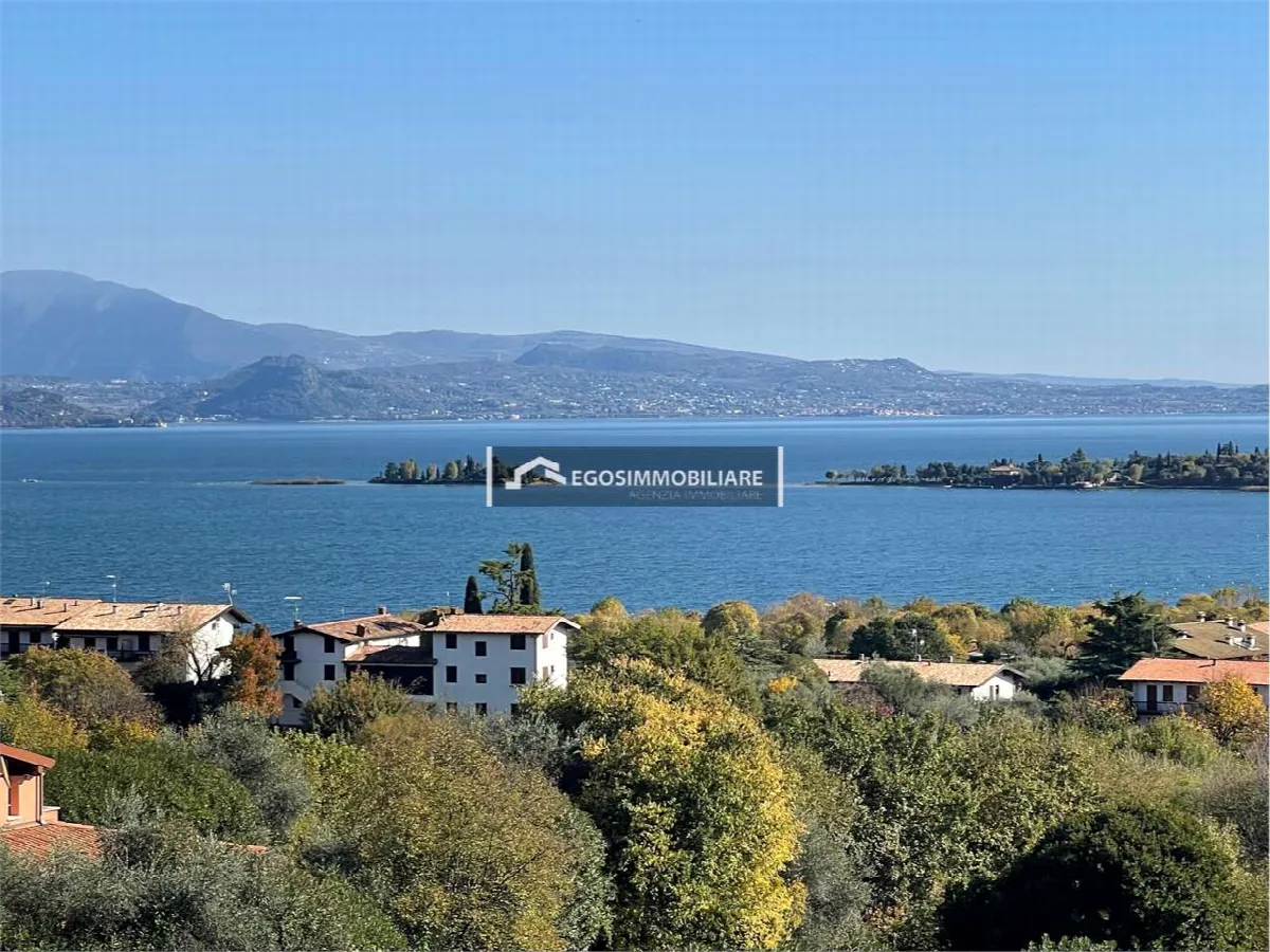 Palazzo/Stabile in vendita a Desenzano del Garda - foto 2