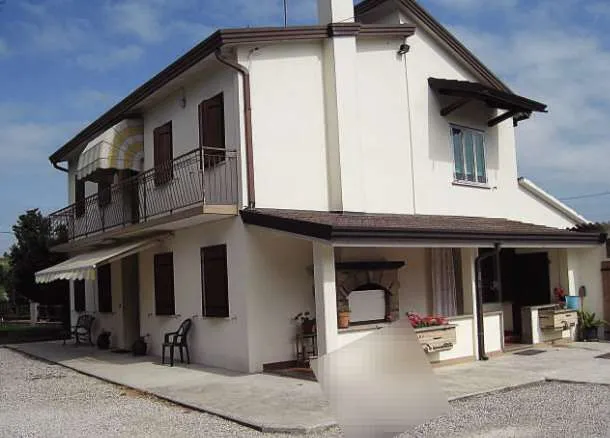 Casa Indipendente in vendita a Codevigo - foto 2