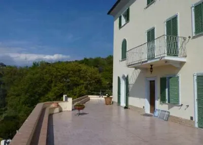 Villa a Camporosso
