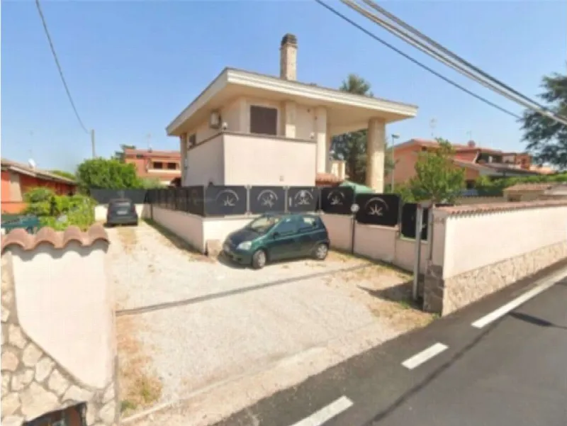 Villa in vendita a Ciampino - foto 1