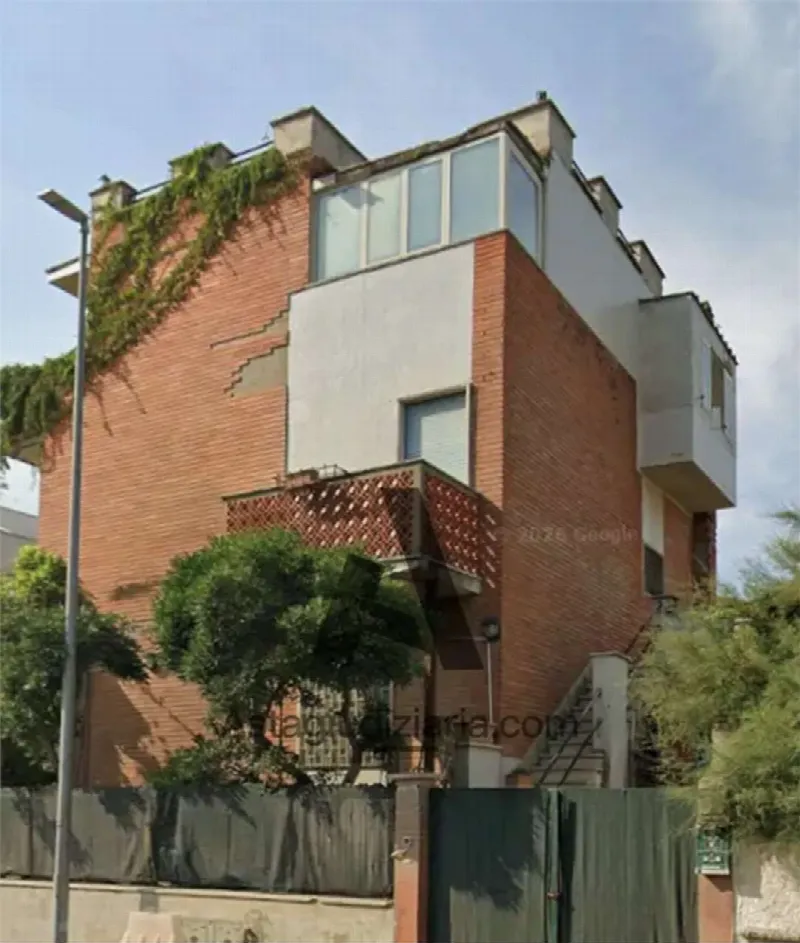 Casa Indipendente in vendita a Pomezia - foto 1