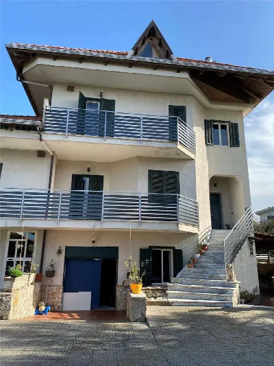 Villa in vendita a Giugliano in Campania - foto 2