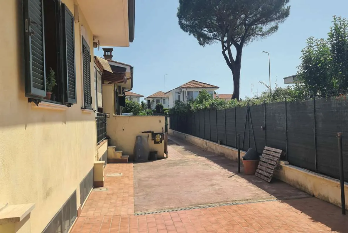Villetta a schiera in vendita ad Ardea - foto 3