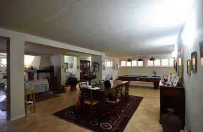 Villa in vendita a Cadeo - foto 1