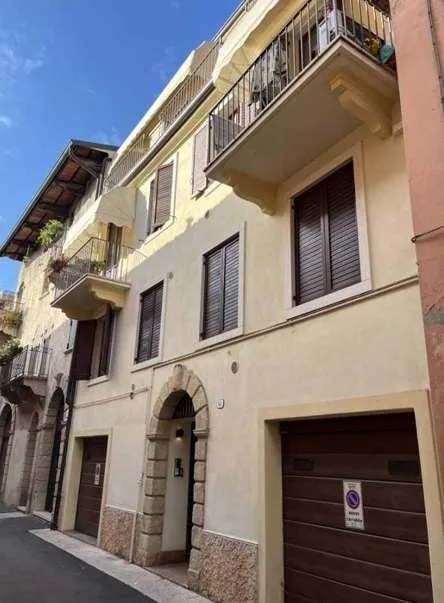 Appartamento in vendita a Verona, Centro - foto 3