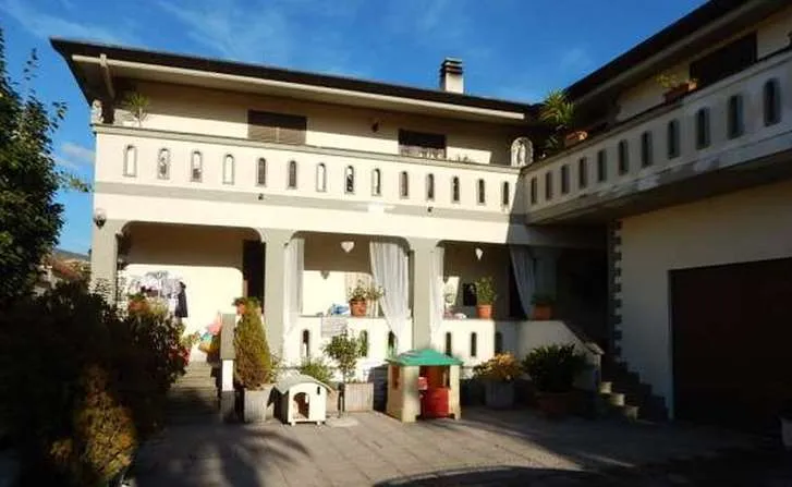 Appartamento in vendita a Lariano - foto 2