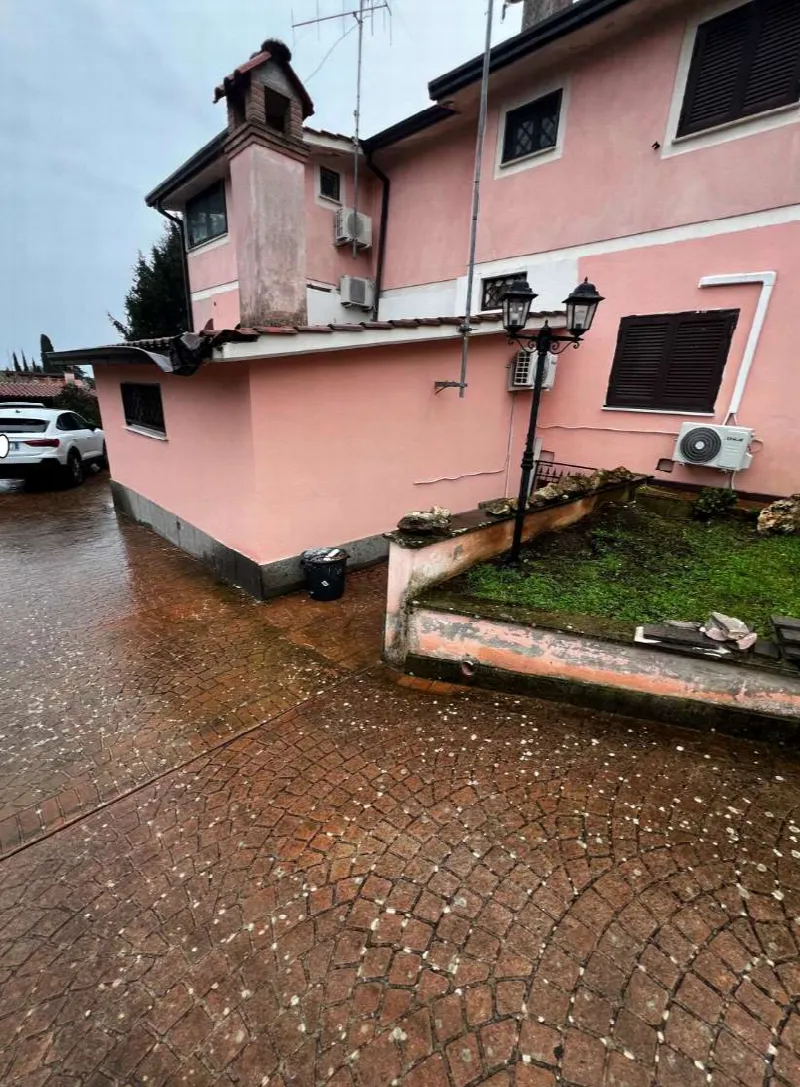 Villa in vendita a Lariano - foto 4